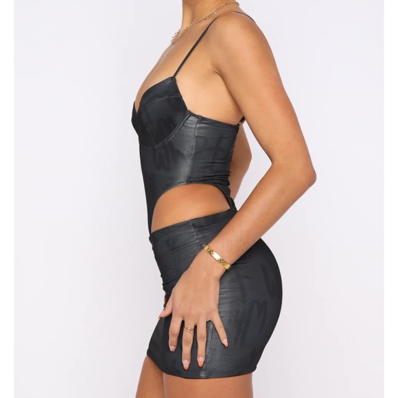 White Fox boutique Best Wishes Mini Skirt Charcoal Sketch NWT XS - Picture 7 of 8